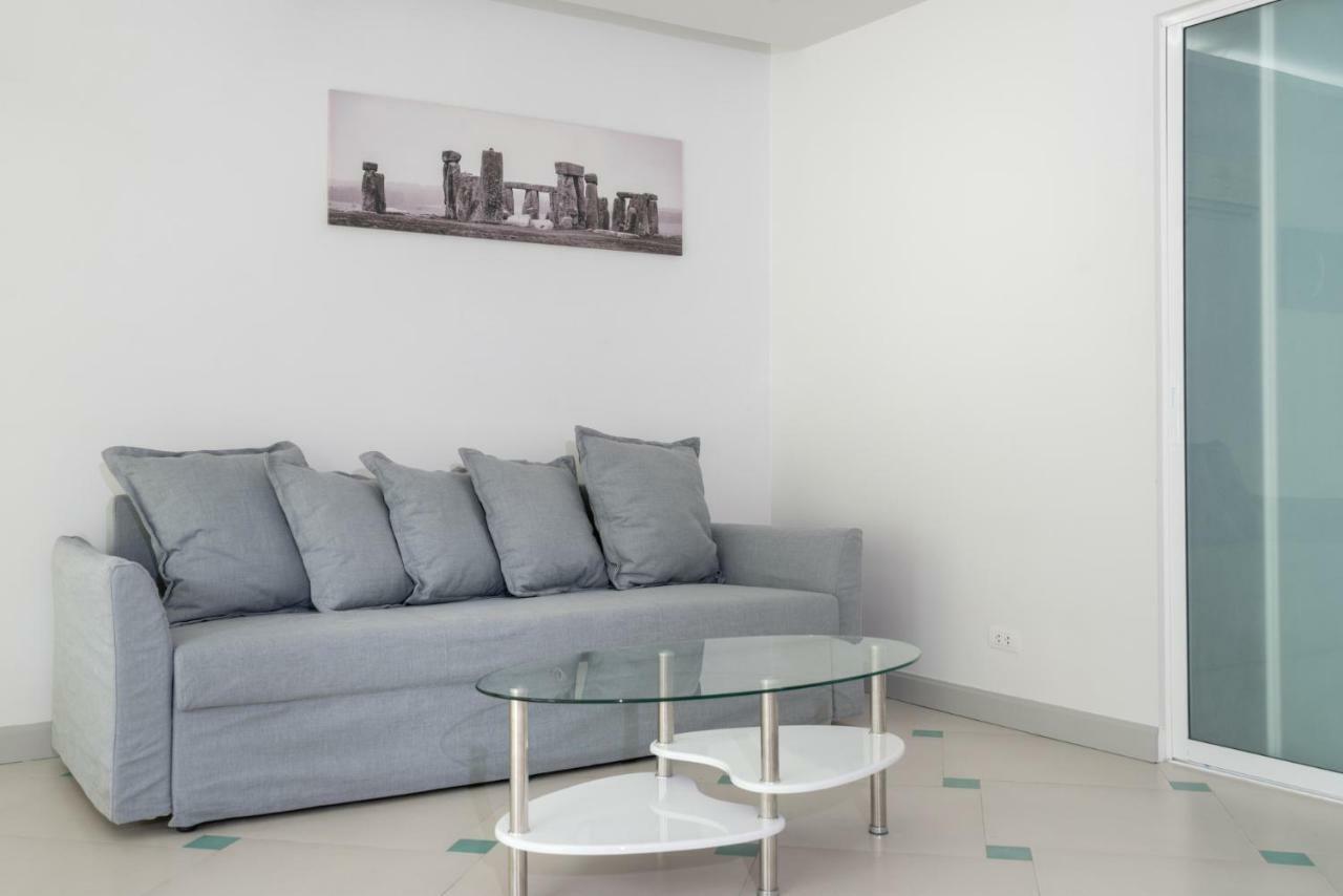 Condor Apartment Nai Harn ภายนอก รูปภาพ