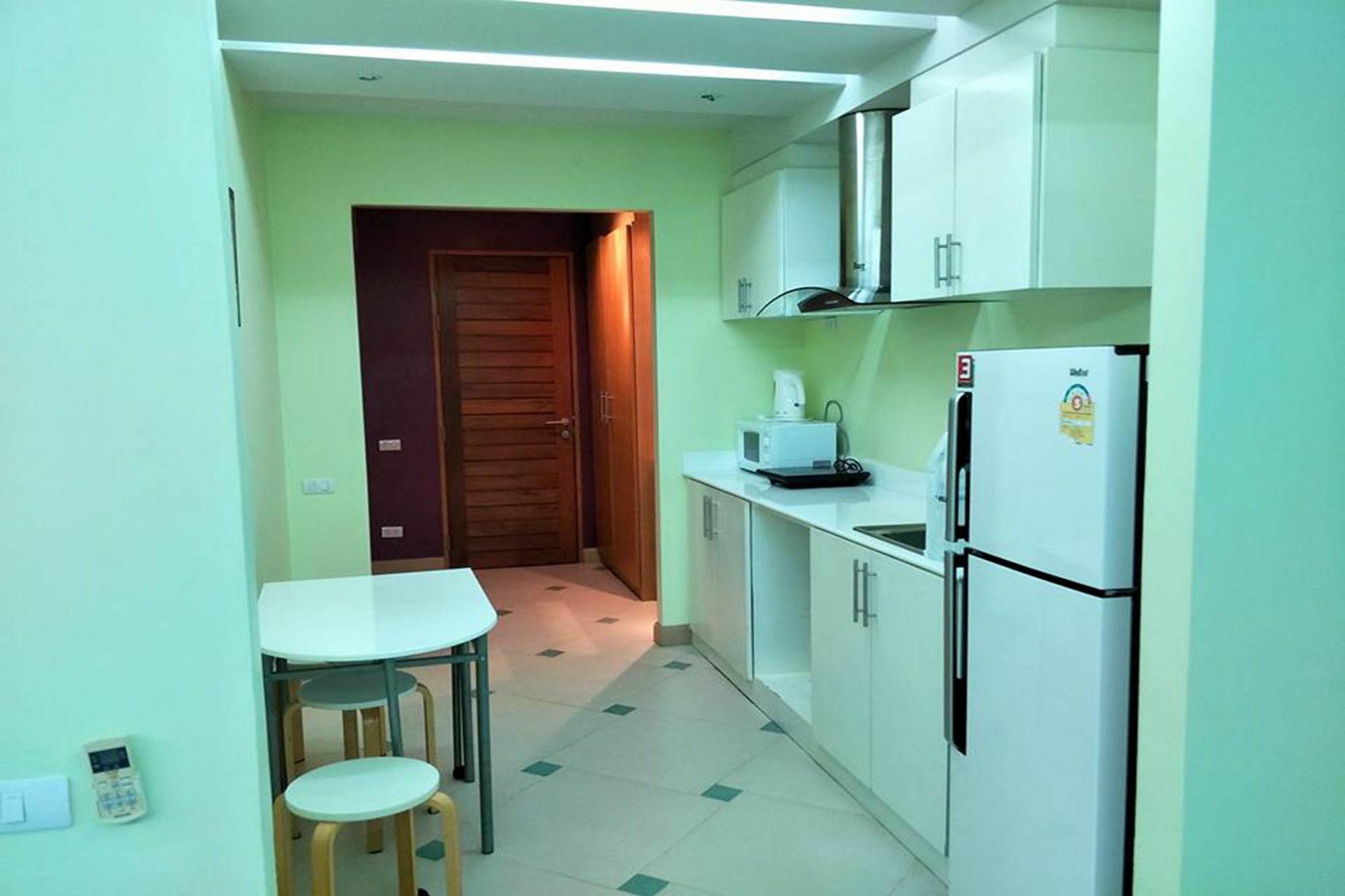 Condor Apartment Nai Harn ภายนอก รูปภาพ
